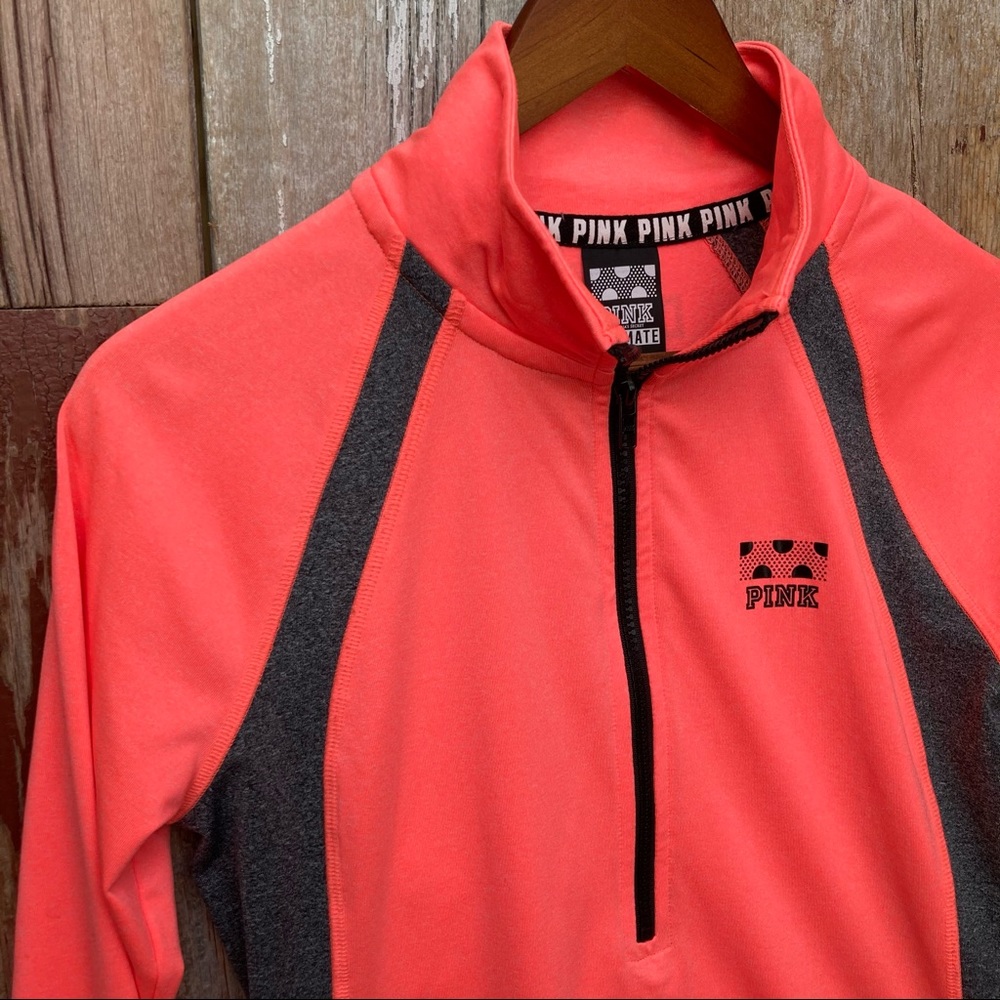 PINK Victoria’s Secret Running Top S